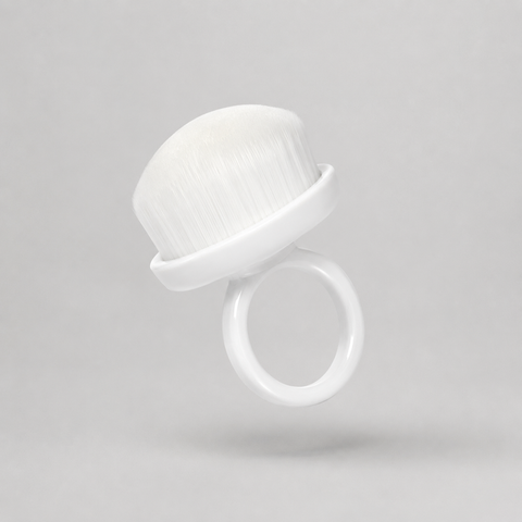 Brosse bague blanche pour manucure – Maison Manucure