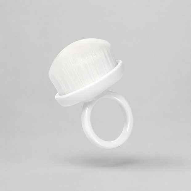 Brosse bague blanche pour manucure – Maison Manucure