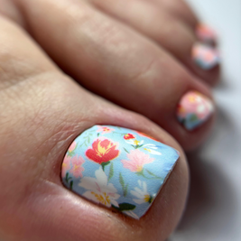 Pratiquer la mise en beauté des pieds - RS7172