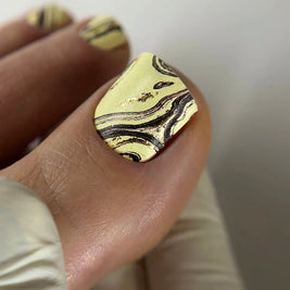 Nail wrap pédicure jaune, brun et doré WR-451