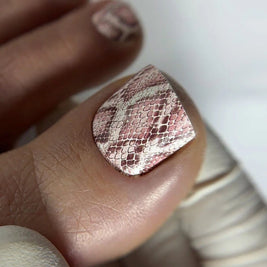 Nail wrap pédicure motif python rose WR-452