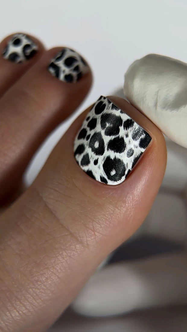 Nail wrap pédicure imprimé léopard noir et blanc WR-453