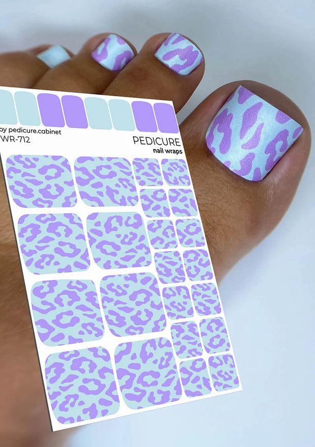 Wrap pédicure léopard violet sur fond bleu WR-712