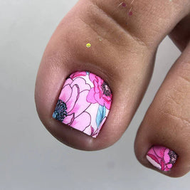 Nail wrap pédicure floral avec pivoines roses et feuillage bleu WR-713